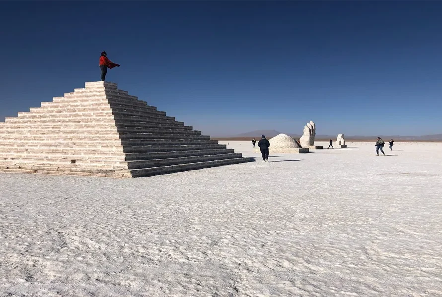Tour Salar de Uyuni desde Cochabamba | 2D/1N