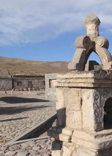 Comunidad de Colchani en Uyuni: Artesanías de Sal, Cultura Andina y Turismo