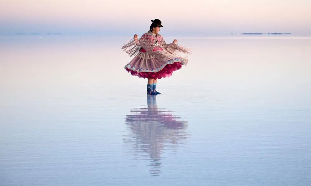 Uyuni Salt Flats Tour from Cochabamba by Flight | 2D/1N