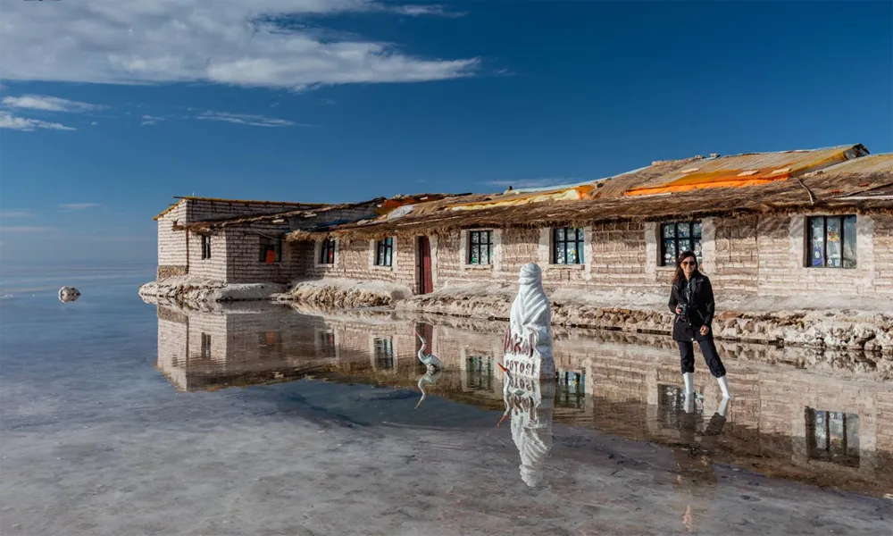 Uyuni Salt Flats Tour from San Pedro de Atacama by Flight